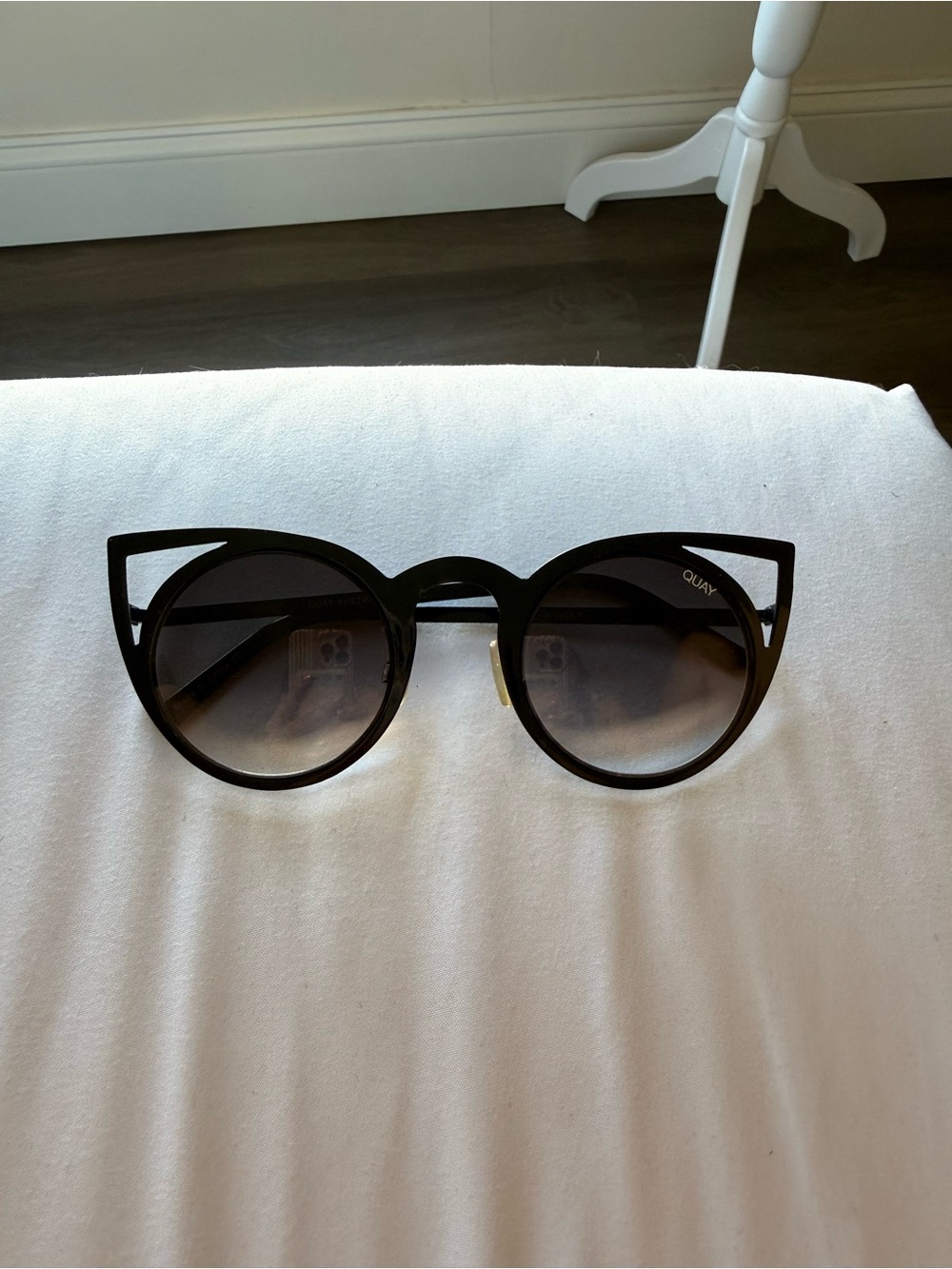 Quay Australia Black Cat Eye Round Sunglasses with Gradient Lenses